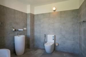 Crystal Spring Luxury Hotel