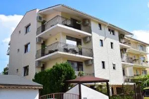 Guest House Sv Nikola - فارفارا