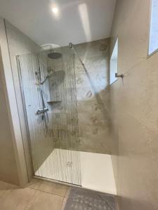Maisons de vacances Gite les 3 eucalyptus : photos des chambres