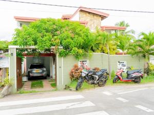 White sand beach Villa