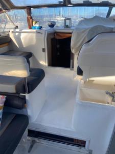 Séjour face au Vieil Antibes avec parking