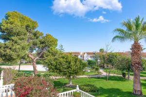 Bungalow Blue Dream 4 -Sea views, terrace and pool