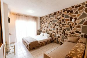 Stefanidis studios