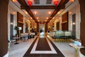 Astra sky river five star condo