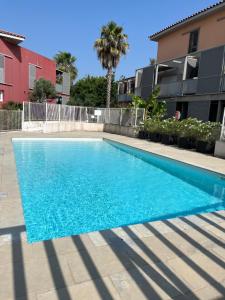 Appartement ds résidence avec piscine Mauguio Carnon - 3hvězdičkové hotely ve městě Mauguio