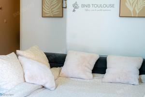 Appartements BNB TOULOUSE - Le Chic Castel-nid - Clim - Parking - Terrasse - WiFi : photos des chambres