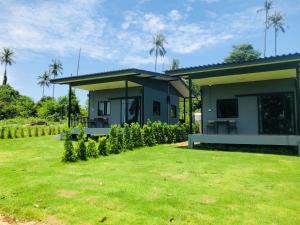 Baan Mak Phrao บ้านหมากพร้าว