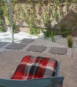 SECRET GARDEN Komiza