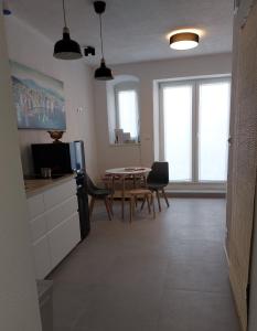 SECRET GARDEN Komiza