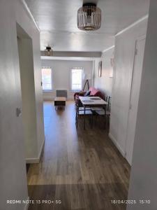 Bel Appartement Terracotta au cœur de Narbonne