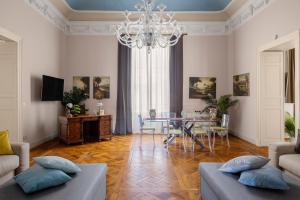 Luxury Historic Villa with heated pool near Catania, Taormina, the Sea and Mount Etna by SicilianRelaxingHomes