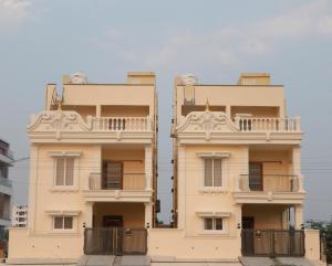 Twin Vila Luxury Stays