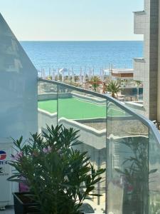 WHITE TOWER Luxury Suite