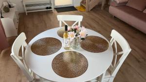 Domek nad Jeziorem Raduńskim 2