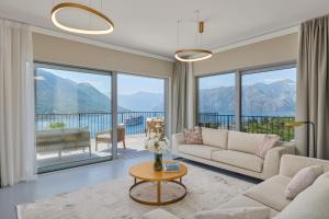 Sea Breeze Residence