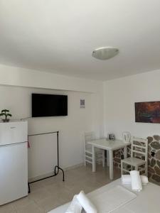 Anna House Dhermi