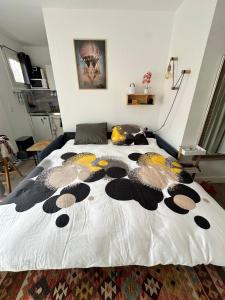 Appartements Studio 100 m from the beach! : photos des chambres