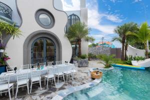 Guitar Villa