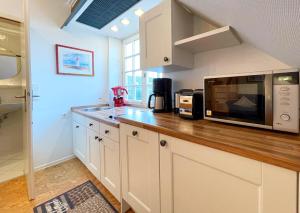 Ferienwohnung unter Reet 2