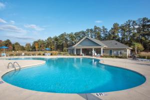 Wyndham Lake Marion 3BR Apartment with Resort Access