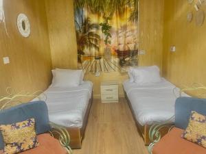 One Bedroom Apartment with a Unique Hut Corner