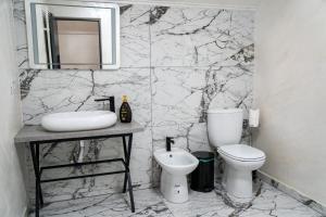 PentGarden penthouse jacuzzi