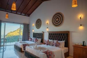 Crystal Spring Luxury Hotel
