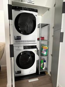 Apartament cu curte Gruia