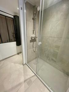 Appartements Le Paradis : photos des chambres