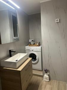 Joseph Seaside Apartment 5