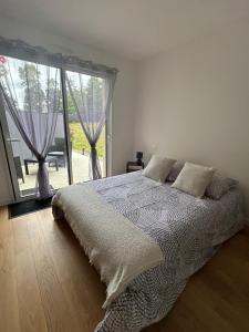 Chambre indépendante avec terrasse