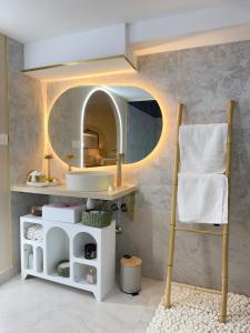 Romantic Private Spa Suite - Casacocoonspa - Love room