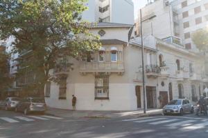 Fliphaus Mansion Paz B - 10 pax Deluxe House Belgrano - Prázdninové domy, Buenos Aires
