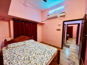 Phoenix Holiday Home