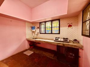 Phoenix Holiday Home
