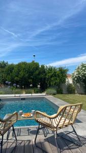 Maisons de vacances Maison 8 personnes avec grand jardin et piscine chauffee : photos des chambres