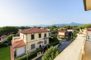 GOLDEN LUXE - Royal Sea View Private Parking