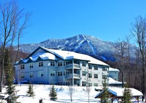 Wyndham Smugglers Notch 3BR Apartment with Resort Access