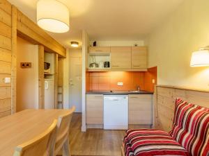 Appartement ensoleillé avec Wifi à La Plagne-Tarentaise - FR-1-351-173