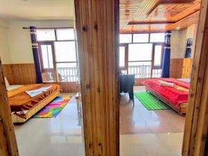 Hotel HiLL Mount View Dalhousie Chamba