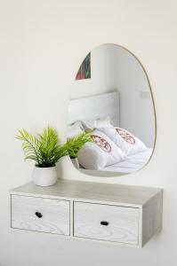 Mountain View, 3 Bedrooms, Garden View