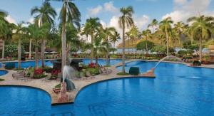 Marriotts Kauai Beach Club Studio Apartment with Resort Access