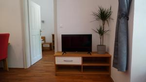 Snežnik castle estate