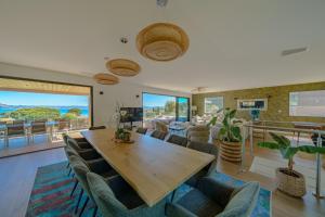 Villa de la Madrague Vue Mer à 200m de la Plage sur La Presqu île de Giens Sea and Mountain Pleasure