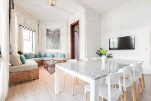 MOT Villa Nicaragua 5900 - Stylish 5 Bd House Hollywood