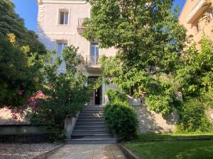 Au coeur de Sartène appartement de charme dans un écrin de verdure