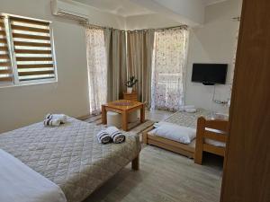 Luxury Triple Room room in Guest House Konak Iris