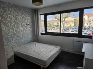 Appartements T3 meuble central a Cahors : photos des chambres