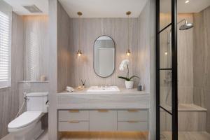 Colonial House 4BR Villa Ocean View in Berawa