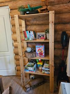 Knus boomstamhuisje op de Schatberg - nabij Toverland